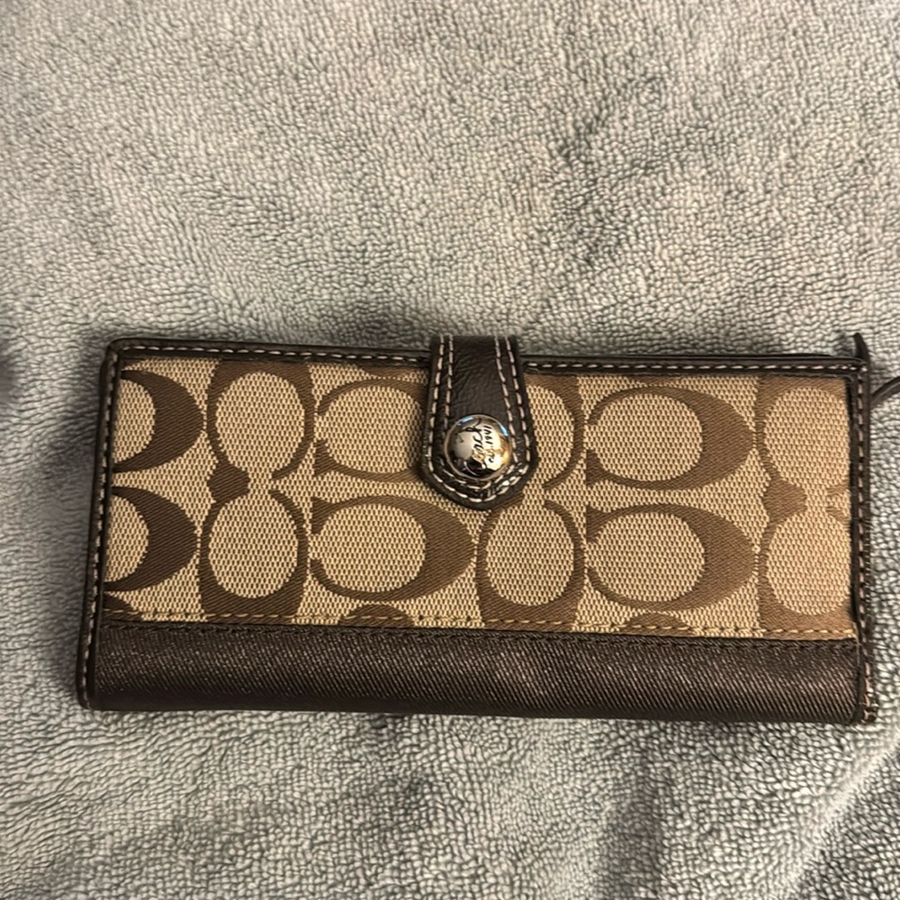 Coach wallet